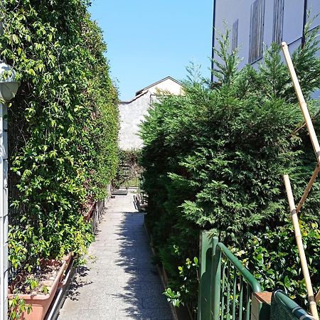Casa Albertina Grazioso Appartamento Vicino Alla Stazione مونزا المظهر الخارجي الصورة