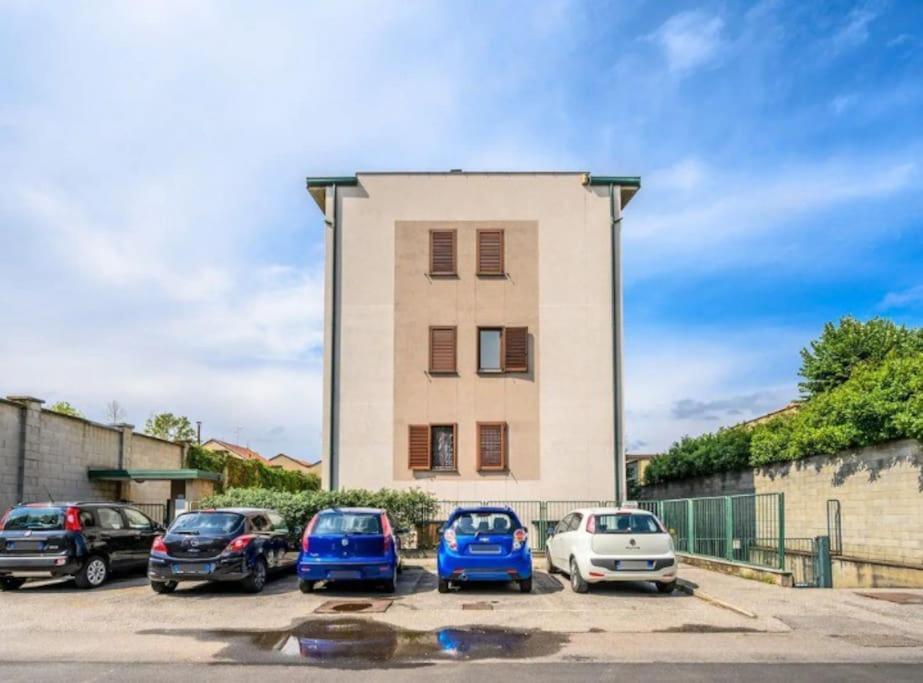 Casa Albertina Grazioso Appartamento Vicino Alla Stazione مونزا المظهر الخارجي الصورة